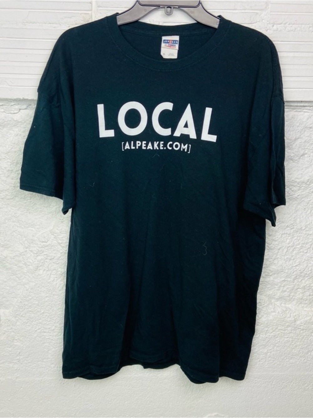 Jerzees Local Alpeake Black eat local, buy local, support local Graphic T-Shirt